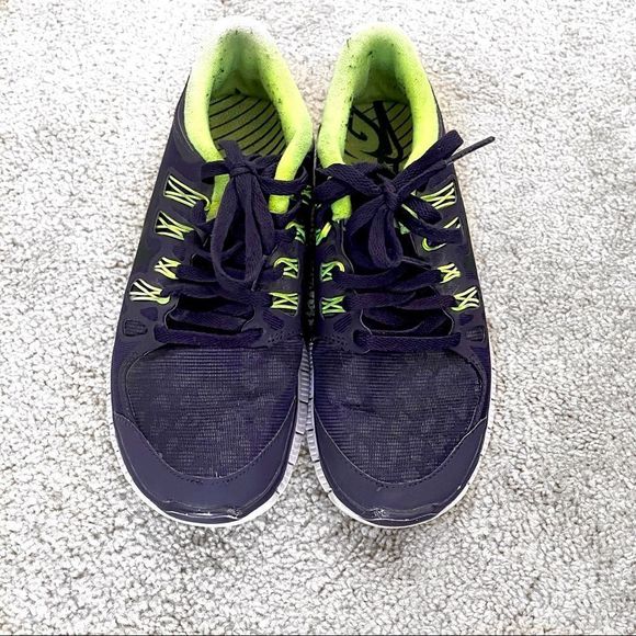 Nike Shoes - Nike Free 5.0 Sneakers